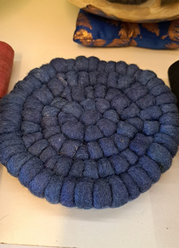 Coussin bol laine bleu