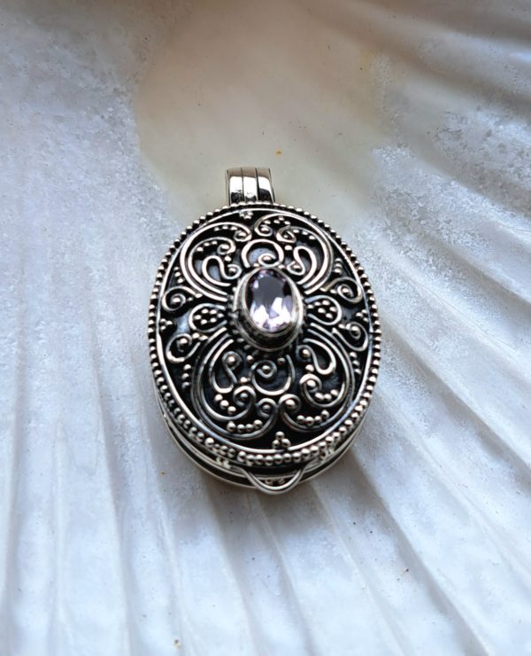 Pendentif améthyste poison ovale argent