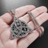 Collier noeud celtique